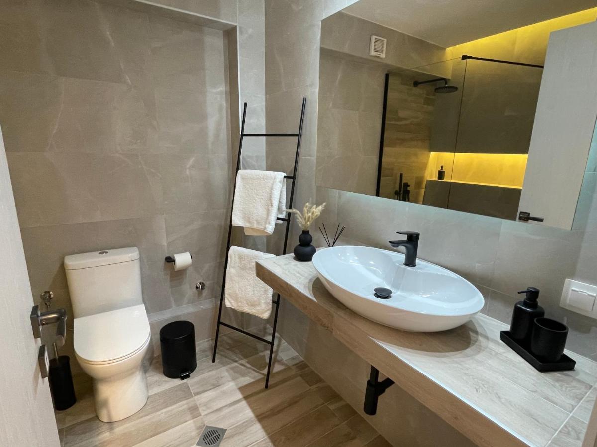 Jacuzzi Suite Ladadika Thessaloníki Ngoại thất bức ảnh